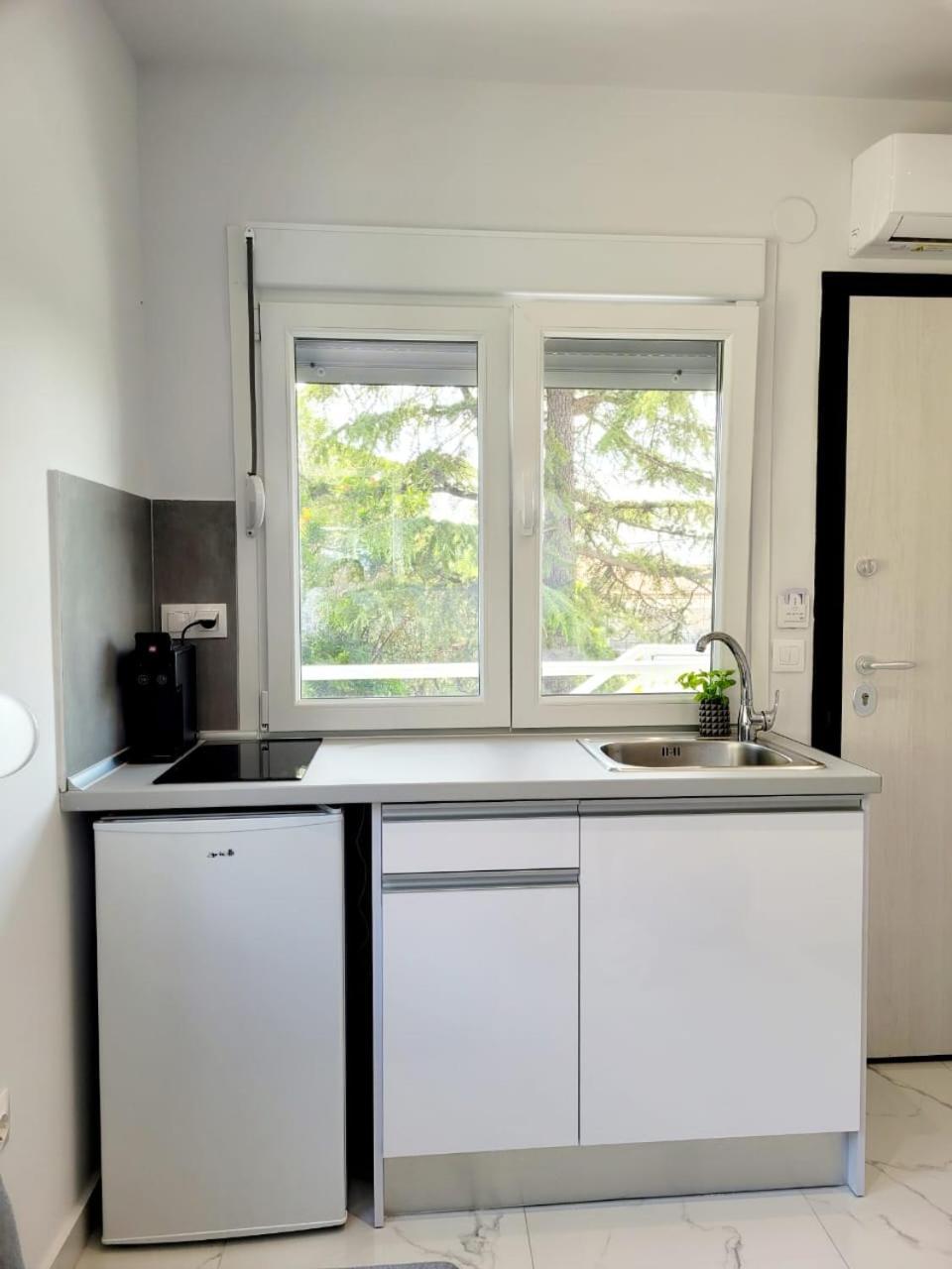 Astre&Jeanne Suites 소조폴리 객실 사진