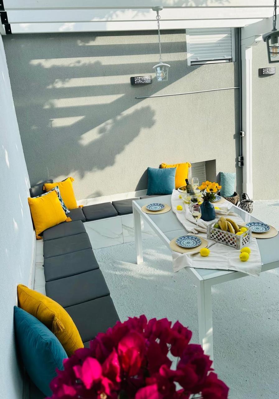 Astre&Jeanne Suites 소조폴리 객실 사진